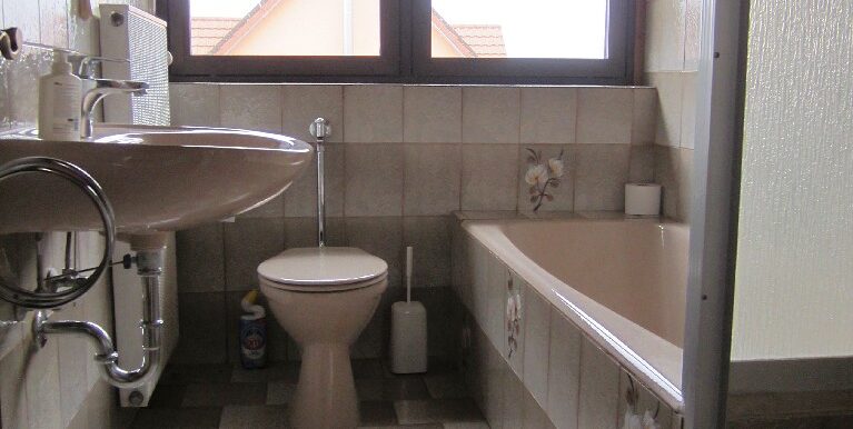 Badezimmer im OG