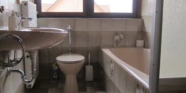 Badezimmer im OG