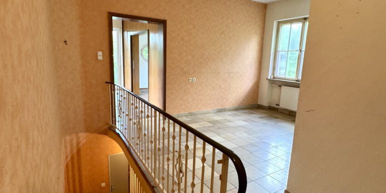 Treppe zum UG