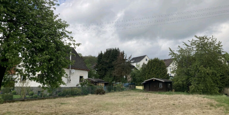 Grundstück