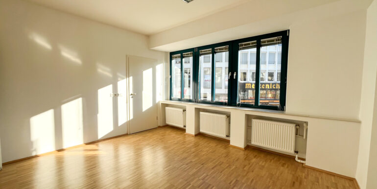 Büro 2