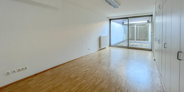 Büro 4