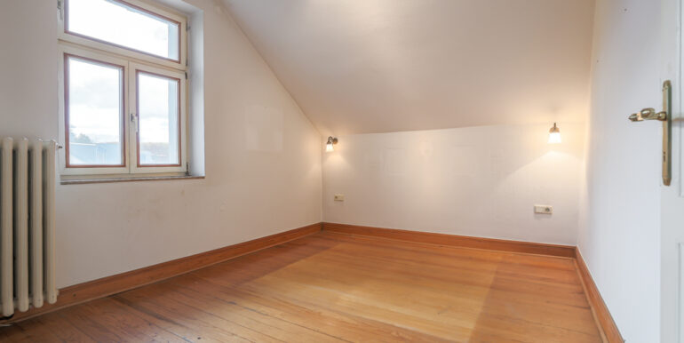 Zimmer 4 Dachgeschoss