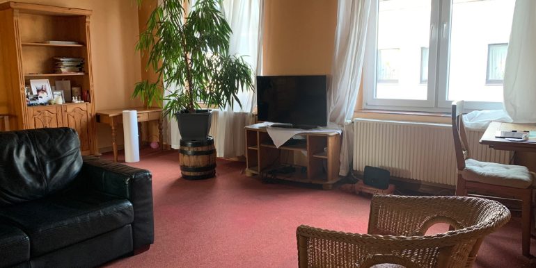 großes Wohnzimmer