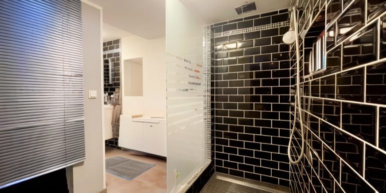 Badezimmer WE2