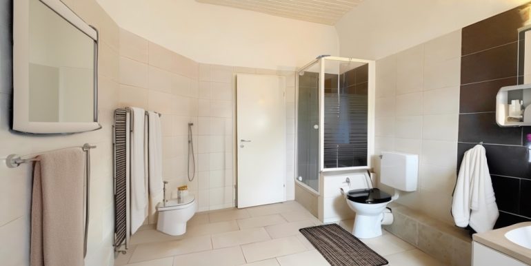 Badezimmer WE1