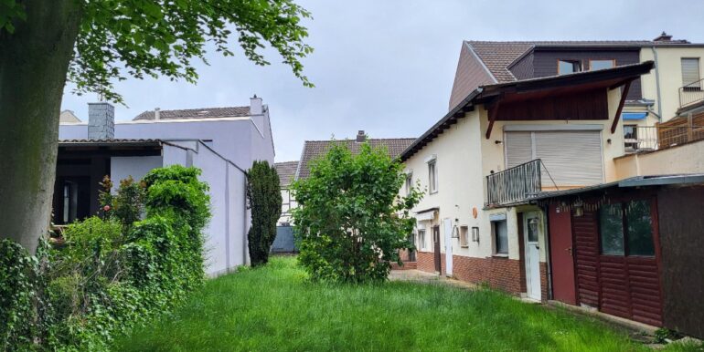 Blick zum Altbestand