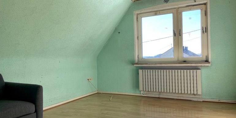 Wohnzimmer (DG)