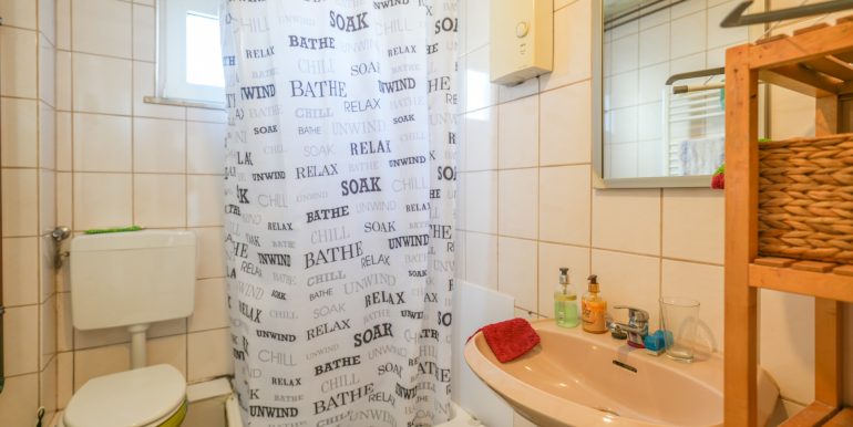 Gäste Bad