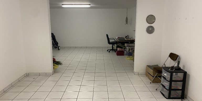 Großzügiger Hobbyraum