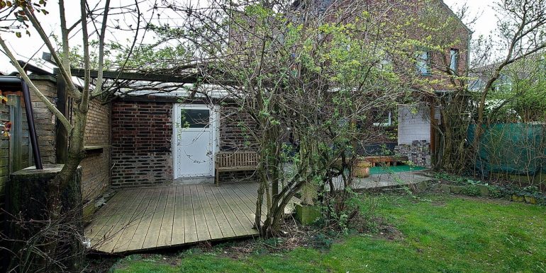 Garten mit Pergola