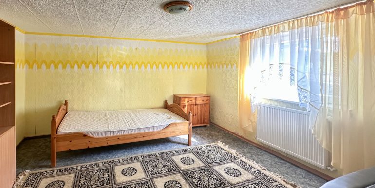 Schlafzimmer KG