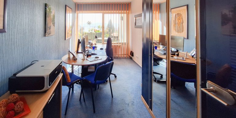 Arbeitszimmer