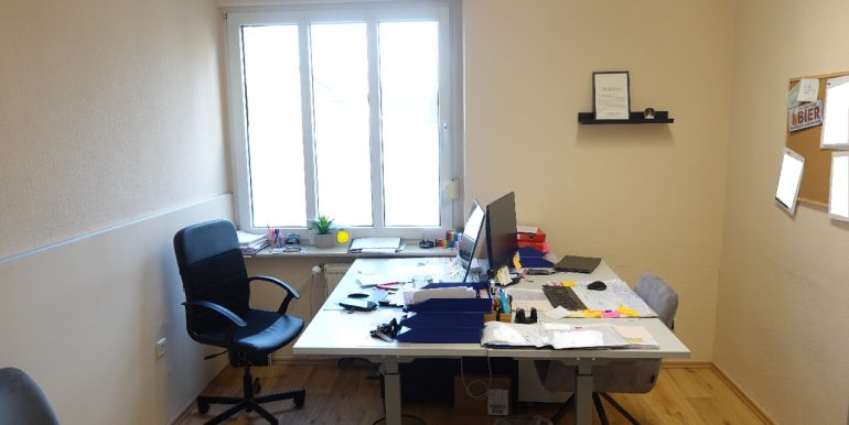 Büro II