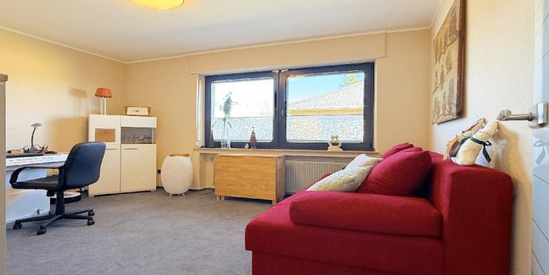 Kinder- / Arbeitszimmer