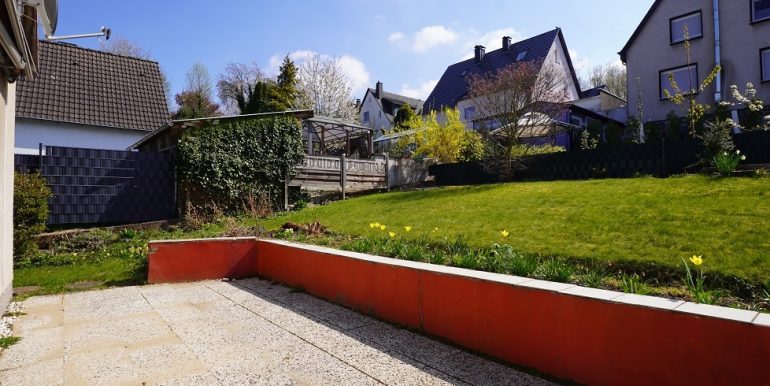 ...sonnenverwöhnte Terrasse.