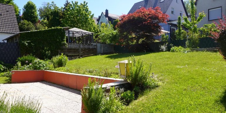 Der schöne Gartenbereich