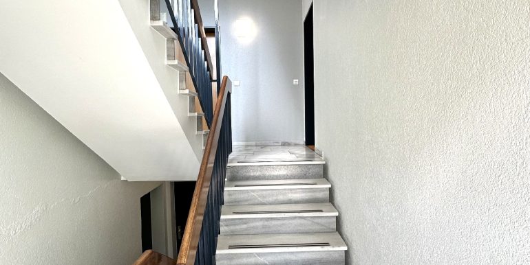 gepflegtes Treppenhaus