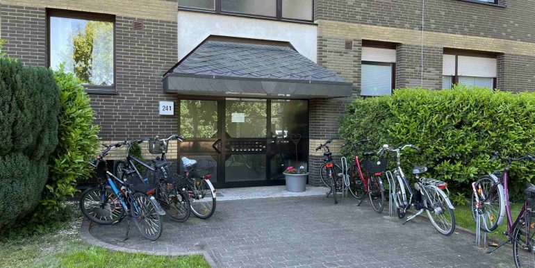 Top-gepflegte, größere Anlage