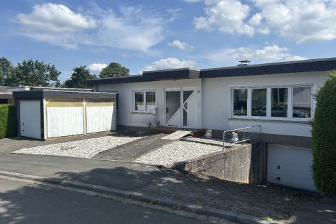 Frontansicht Eingang