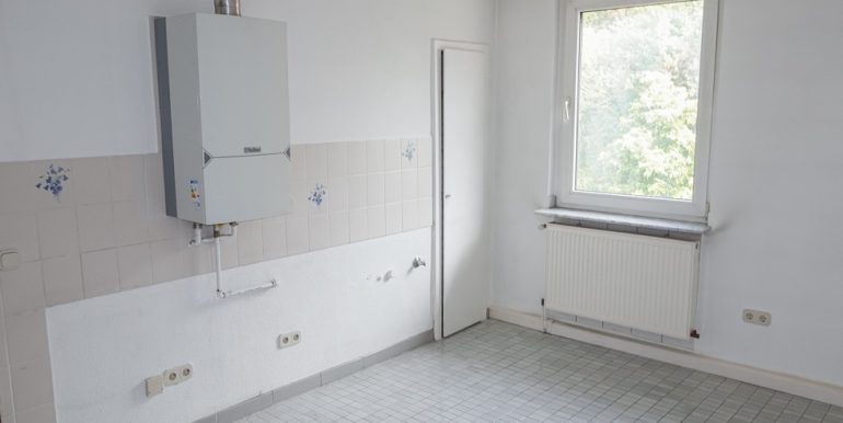 Wohnküche mit praktischer Vorratskammer