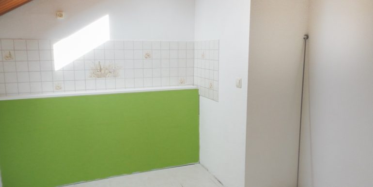 Klein aber fein im DG, alle Küchenanschlüsse sind vorhanden