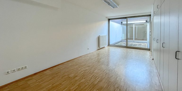 Büro 4