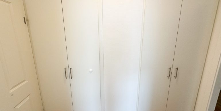 Diele mit Einbauschränken