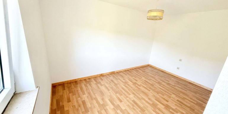 EG rechts Ankleide