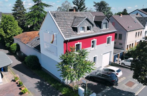 Straßenansicht