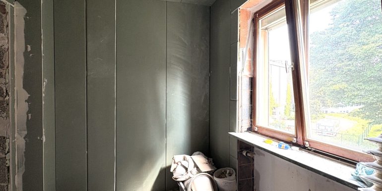 Badezimmer (OG)