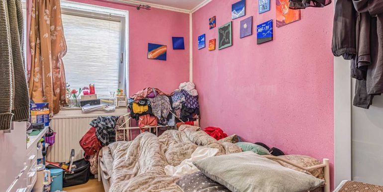 Arbeits-/Kinderzimmer