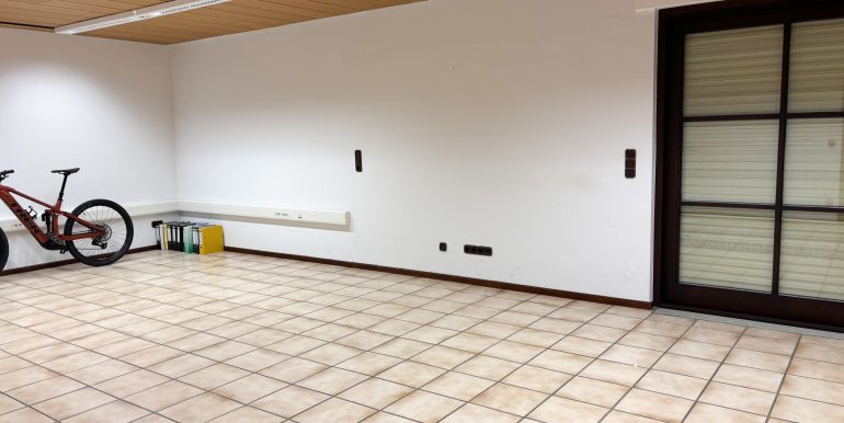 Großraumbüro (EG)