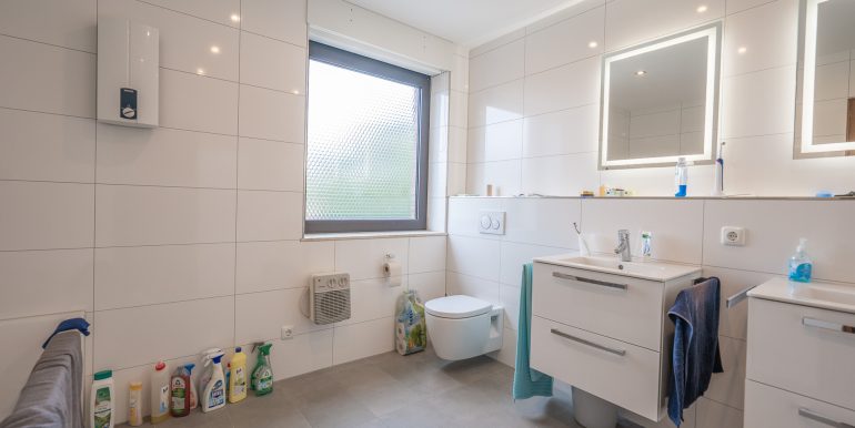 Badezimmer WHG 1. OG