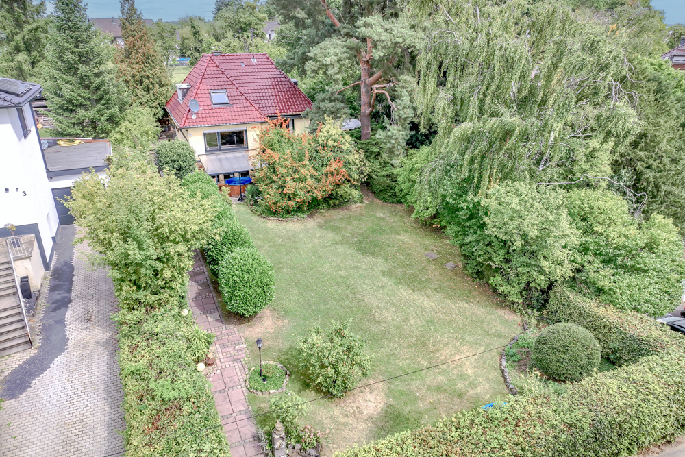 Einfamilienhaus mit großem Grundstück in Königswinter *provisionsfrei*