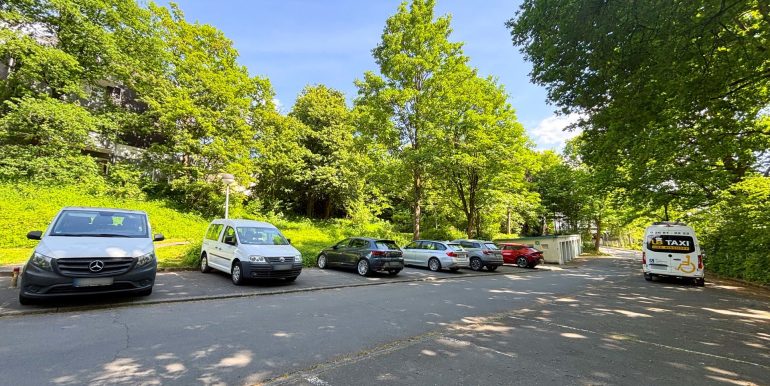 Stellplätze für Mitarbeiter & Kunden