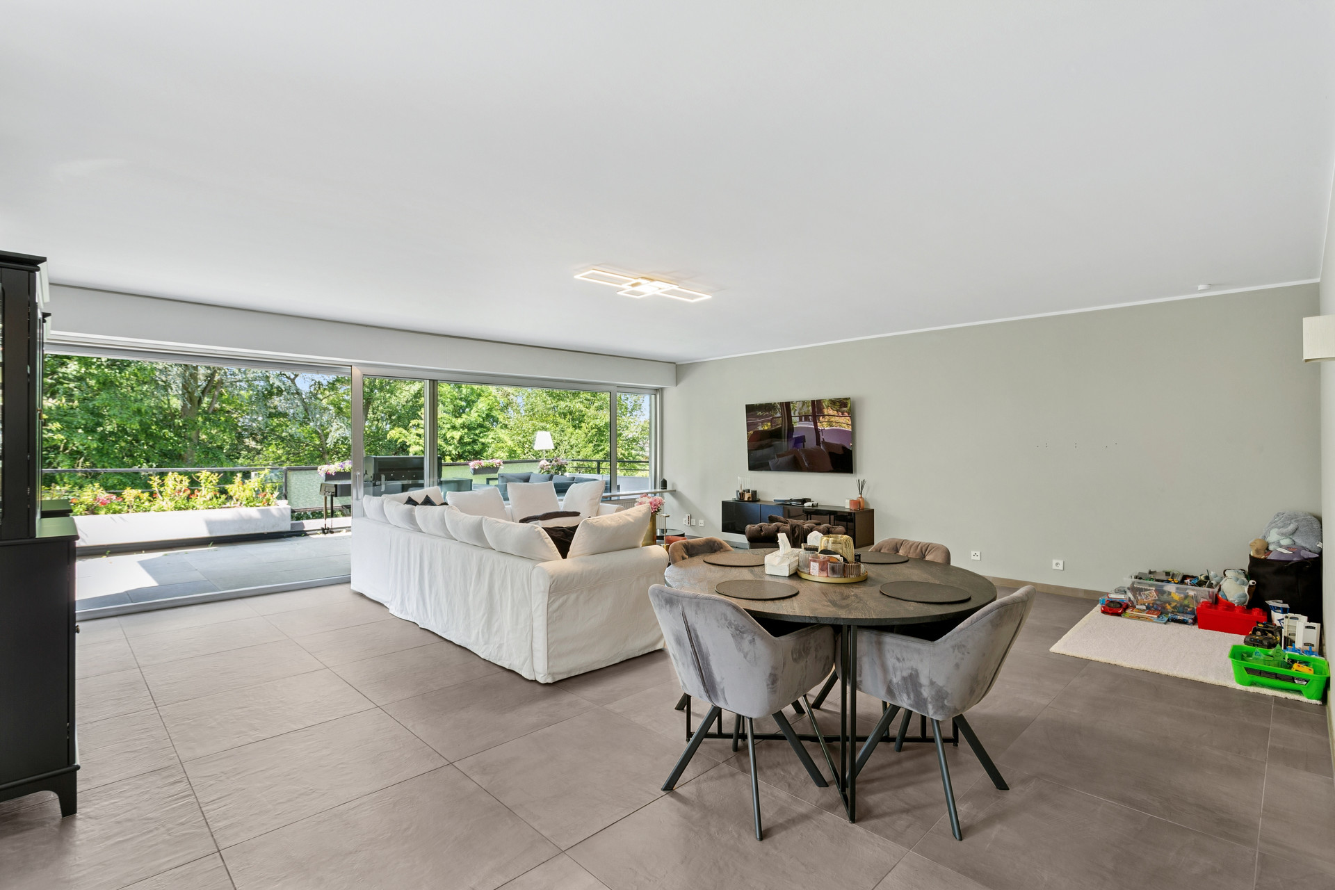 Hochwertige 4-Zimmer-Eigentumswohnung mit 2 Balkonen und exklusiver Ausstattung