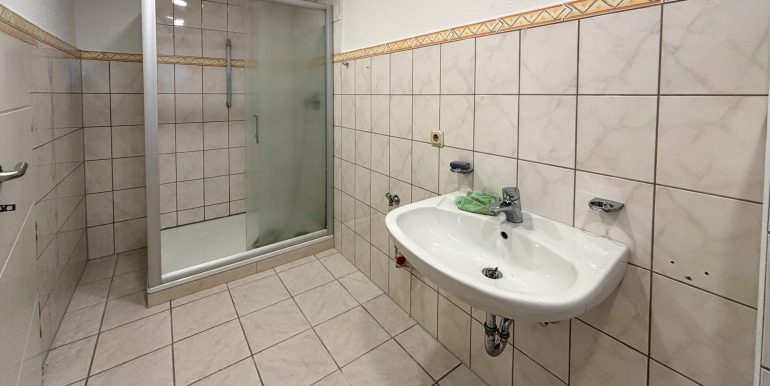 Badezimmer KG