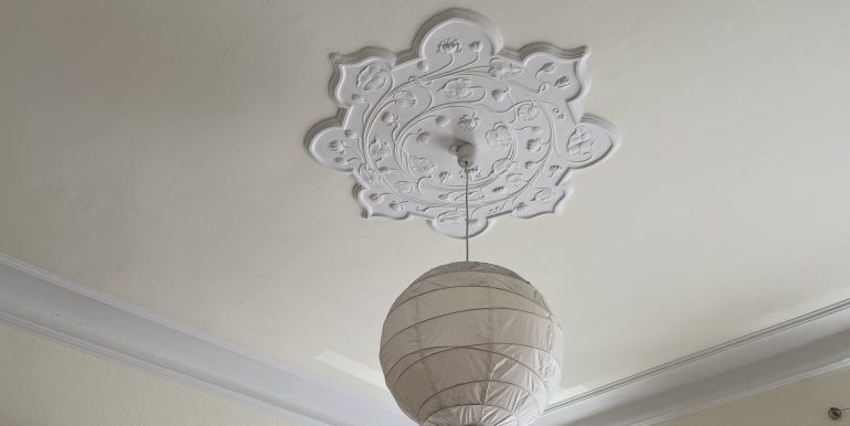 ... mit Stuckelementen