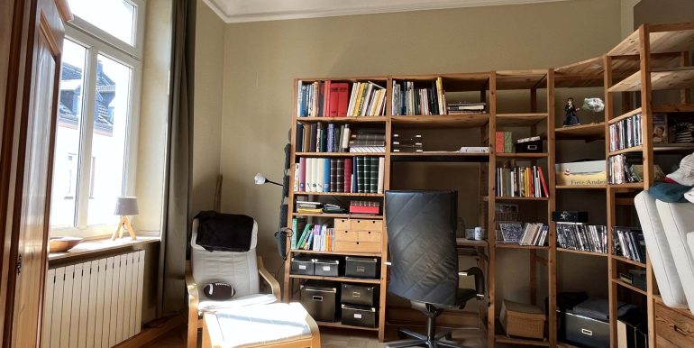 Arbeitszimmer (OG)