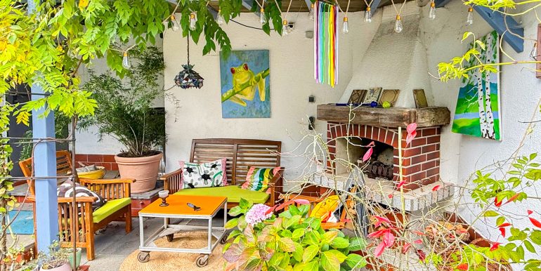 Überdachte Terrasse