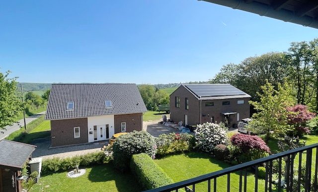 Haushälfte 1 Blick vom Balkon