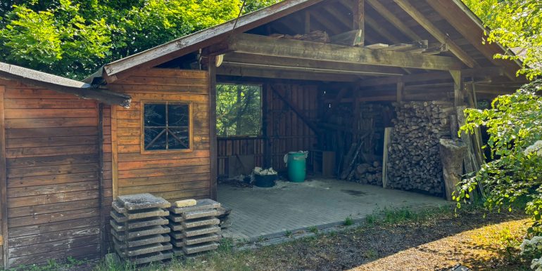 Holzschuppen separates Gartengrundstück