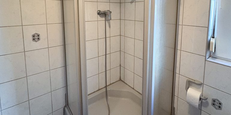 Haupthaus - Duschbad EG