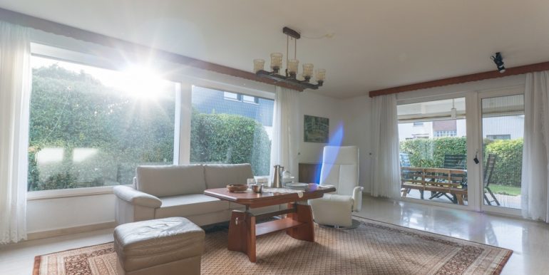 ...Zugang auf die Terrasse