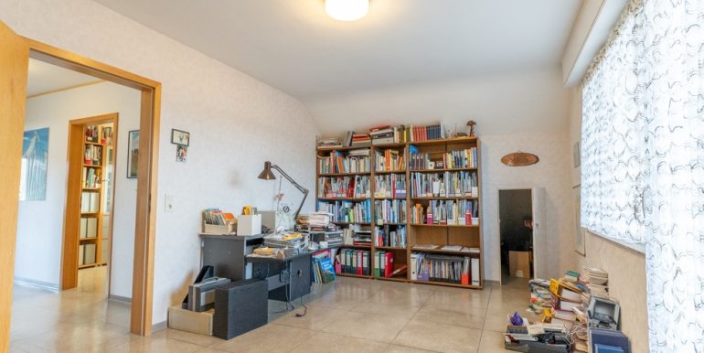 Schlafzimmer IV im DG mit Zugang zum...