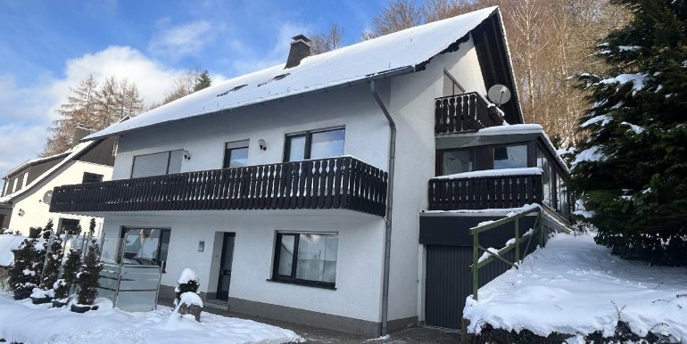 Straßenansicht Winter