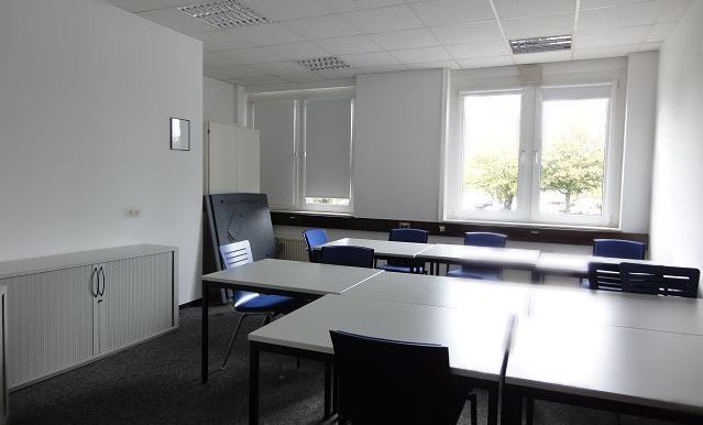 Büro / Schulungsraum