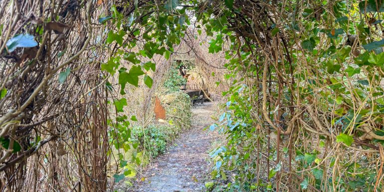 Zuwegung zur Terrasse