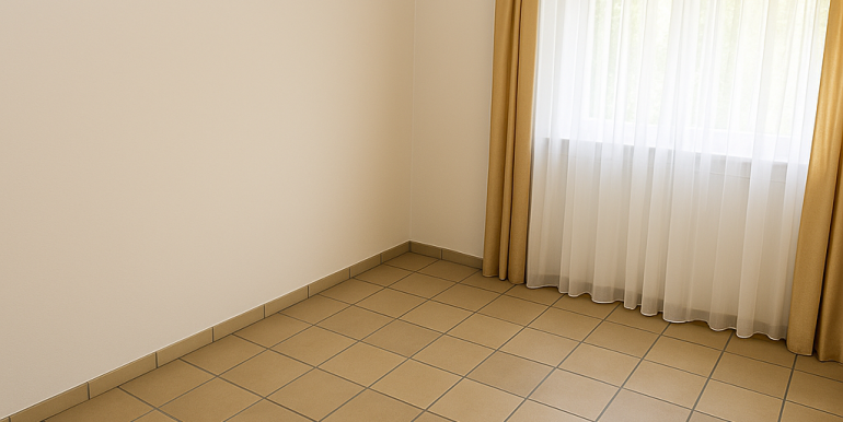 Einzelbüro im EG rechts